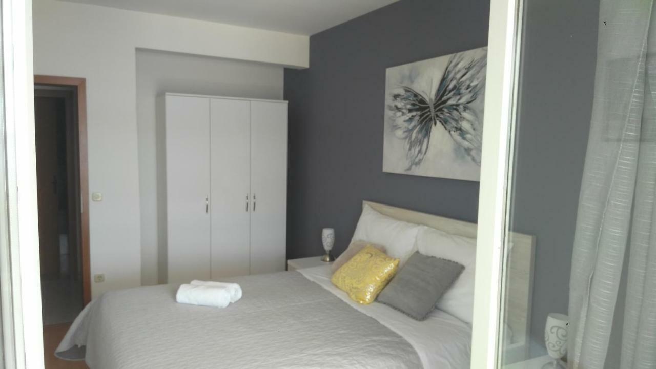 Apartments Zunic Трогир Экстерьер фото